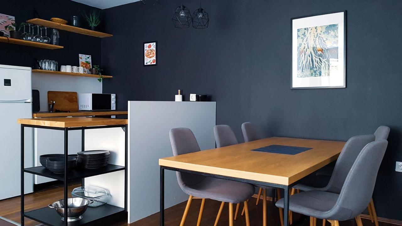 Apartment Anica *